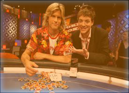 Trik Install Pkv Games Paling Ringan lewat Laptop serta Smartphone